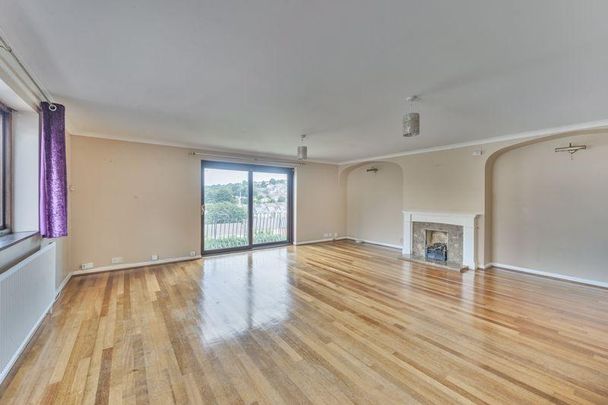 4 bedroom detached house to rent - Photo 1