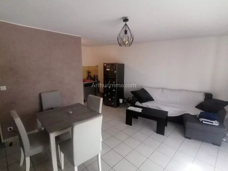 Location Appartement 3 pièces 61 m2 à Aubagne - Photo 5