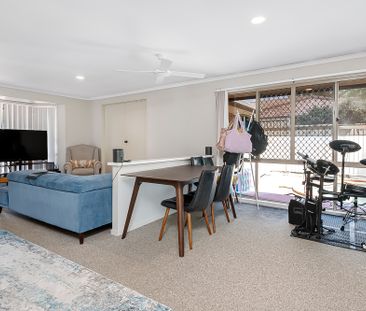 3 Parkmore Close, Robina QLD 4226 - House For Rent - $725 | Domain - Photo 3
