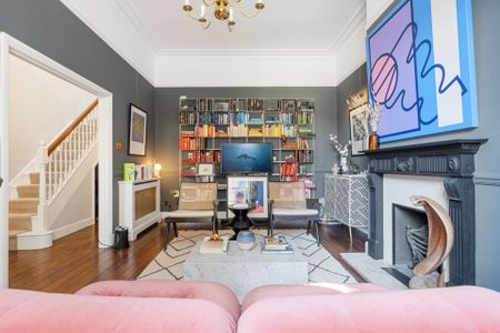 Wyndham Place - Photo 2