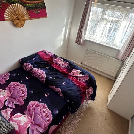 1 bedroom house to rent Benson Close, Luton, LU3 - Photo 4