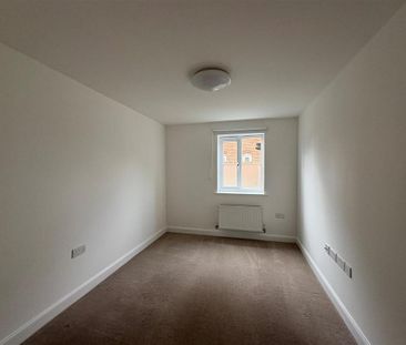 2 bedroom detached house to rent - Photo 5