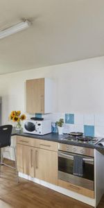 4 bedroom house to rent - Photo 4