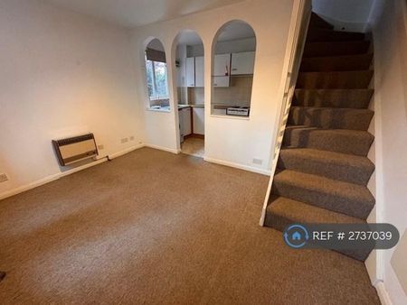 1 bedroom end of terrace house to rent - Photo 2