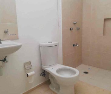 Casa nueva en renta ¡Excelente ubicación zona residencial! - Photo 1