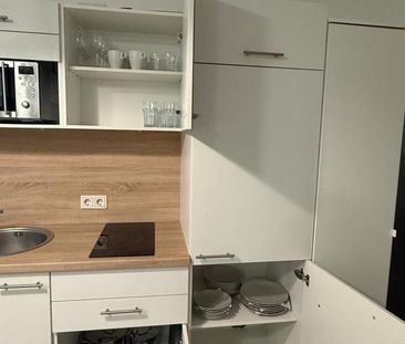 Immediately Available – Modern, Cozy & Bright Apartment in Pan - Foto 1