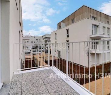 Location Appartement 3 pièces 66 m2 à Carrières-sous-Poissy - Photo 2