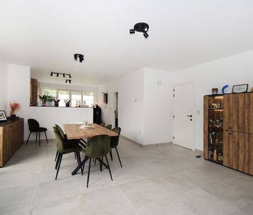 Nieuwbouwwoning met tuin - Photo 1