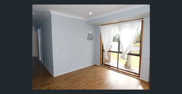 Lowset Brick Family Home - Photo 1