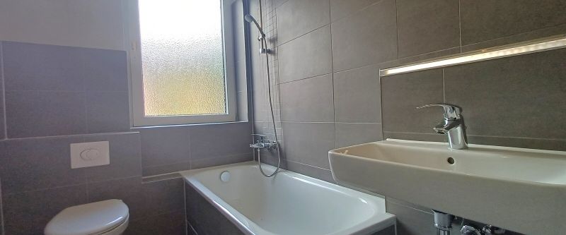 Kernsaniert! 3-Zimmer-Wohnung mit Balkon - Foto 1