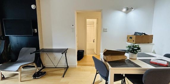 Loft entièrement meublé à louer Sainte-Foy / Sillery juillet 2026 - Photo 2