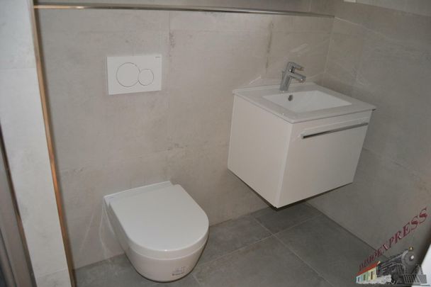 Sehr schöne Einzimmerwohnung in Fischamend komplett eingerichtet direkt beim Badebiotop - Photo 1