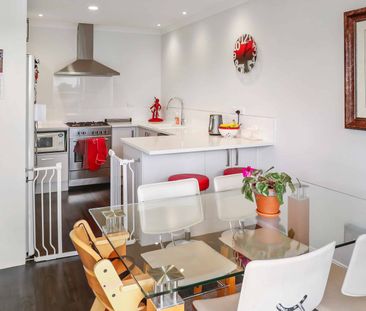 Papatoetoe paradise! - Photo 2