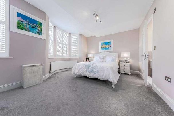 Forthbridge Road, Battersea, SW11 - Photo 1