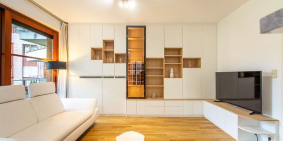 Appartement te huur in Oudergem voor € 2.150 met 3 slaapkamers - Photo 3