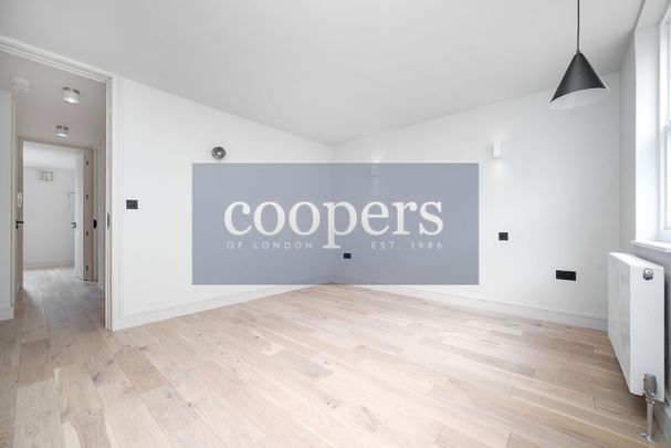 Great Titchfield Street, London - Photo 1