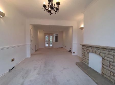 3 bedroom semi-detached house to rent - Photo 4