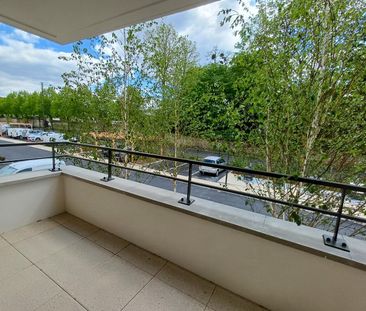 location Appartement T2 DE 42.22m² À COMBS LA VILLE - Photo 3