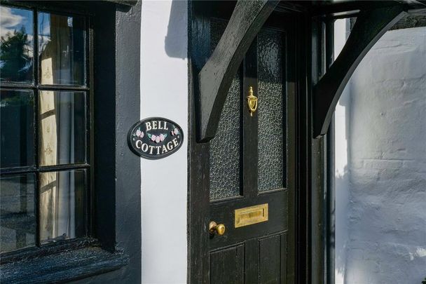 2 bedroom terraced house to rent - Photo 1