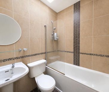 8 Wesley Street, Lisburn, BT27 4TB - Photo 4