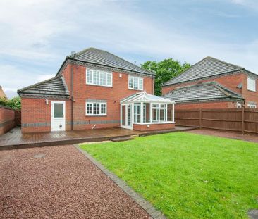 4 bedroom detached house to rent - Photo 6