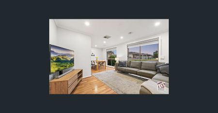 INSTANTLY INVITING! - Photo 3