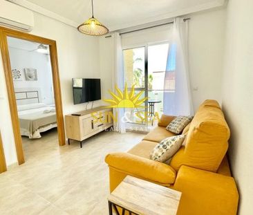 2 BEDROOM APARTMENT - LOS ALCÁZARES - Photo 4