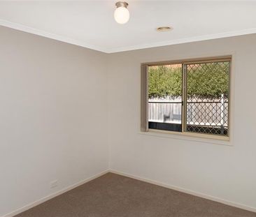 30 Elliman Street, Gungahlin ACT 2912 - House For Rent | Domain - Photo 5