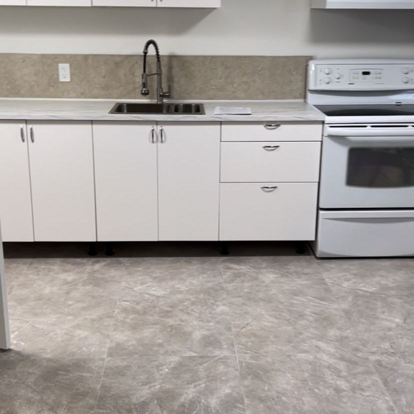 For Lease - 63 Lockerbie Avenue Unit# #D, Toronto, Ontario - Photo 1