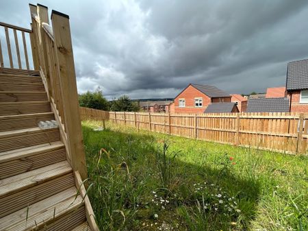 Elliott Grove, Rotherham, S65 3SZ - Photo 2