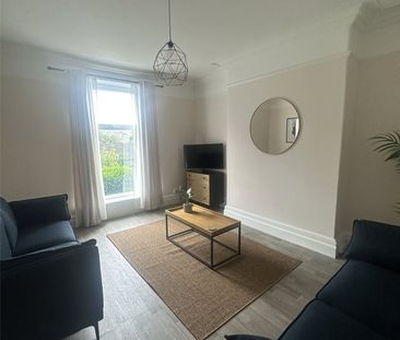 3 Woodthorpe Terrace, Huddersfield, HD1 - Photo 2