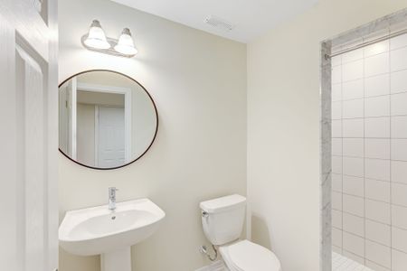 For Lease - 6 Northrop BSMT Avenue, Clarington, Ontario - Photo 5