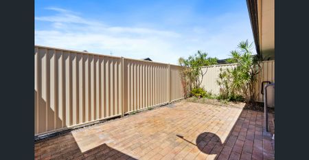 Delightful community living for 55's - Photo 2