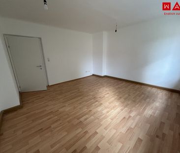 Frisch saniert & sofort bezugsbereit: charmante 3-Zimmer-Wohnung in... - Photo 6