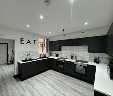 1 bedroom in a house share to rent - Photo 6