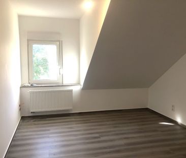 Erstbezug herrliche 2-Zimmer DG-Wohnung im Zentrum von Groitzsch - Photo 1