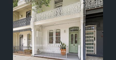Stylish Inner-City Terrace with Contemporary Charm & Leafy Surrounds - Photo 5
