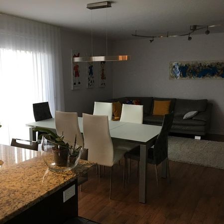 4.5 À LAVAL TRÈS TRANQUILLE AVEC ASCENSEUR! - Photo 4