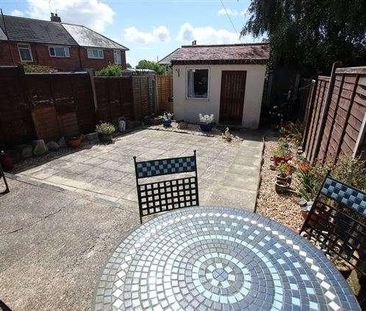 Maidstone Crescent, Wymering, Portsmouth, Hampshire, PO6 - Photo 1