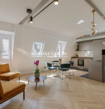 Appartement • Triangle d'Or - Photo 2