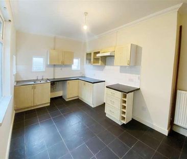 Upper Francis Street, Abertridwr, Caerphilly, CF83 - Photo 3