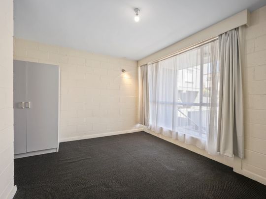 Low Maintenance, Inner City Living - Photo 1