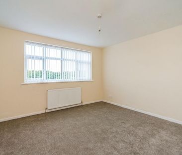 3 bedroom detached house to rent - Photo 4