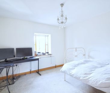 13 The Walled Garden, Belfast, BT4 2WG - Photo 5