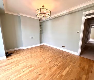 2 Bed Flat, Florence Road, W4 - Photo 1