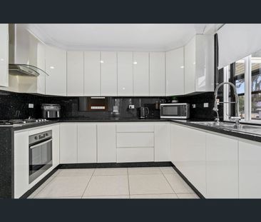 70 Maxwells Avenue, Ashcroft, NSW 2168 - Photo 3