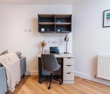 Studio to rent - Photo 1