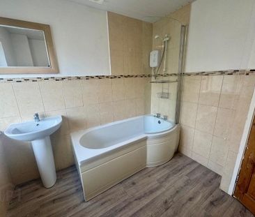 80 Knockleigh Drive, Carrickfergus, BT38 8UZ - Photo 5