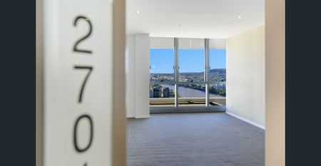 CITY LIVING AT ITS FINEST - Photo 4