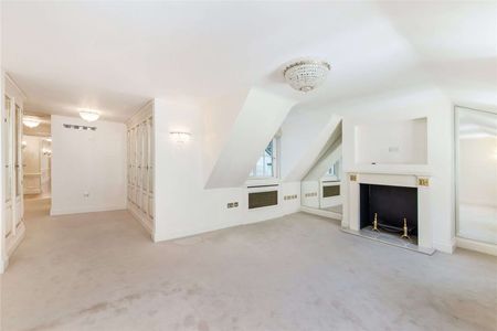 Situated on the first floor of this period conversion, the property offers a light and airy South facing reception room. - Photo 4